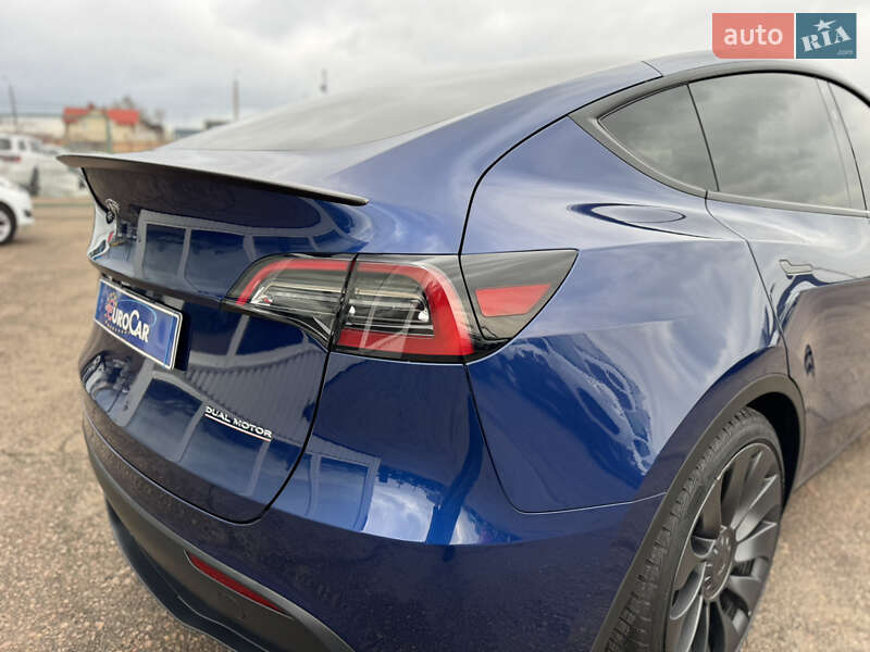 Внедорожник / Кроссовер Tesla Model Y 2023 в Киеве фото 32 Внедорожник / Кроссовер Tesla Model Y 2023 в Киеве