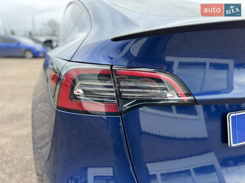 Внедорожник / Кроссовер Tesla Model Y 2023 в Киеве фото 36 Внедорожник / Кроссовер Tesla Model Y 2023 в Киеве