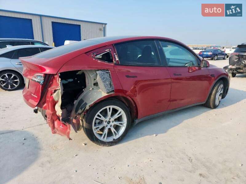 Внедорожник / Кроссовер Tesla Model Y 2024 в Львове фото 2 Внедорожник / Кроссовер Tesla Model Y 2024 в Львове