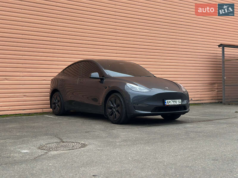 Внедорожник / Кроссовер Tesla Model Y 2024 в Киеве фото 7 Внедорожник / Кроссовер Tesla Model Y 2024 в Киеве