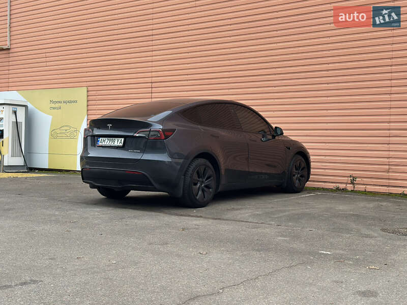 Внедорожник / Кроссовер Tesla Model Y 2024 в Киеве фото 19 Внедорожник / Кроссовер Tesla Model Y 2024 в Киеве