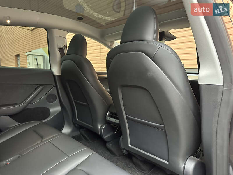 Внедорожник / Кроссовер Tesla Model Y 2024 в Киеве фото 37 Внедорожник / Кроссовер Tesla Model Y 2024 в Киеве
