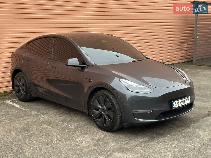Внедорожник / Кроссовер Tesla Model Y 2024 в Киеве фото 57 Внедорожник / Кроссовер Tesla Model Y 2024 в Киеве