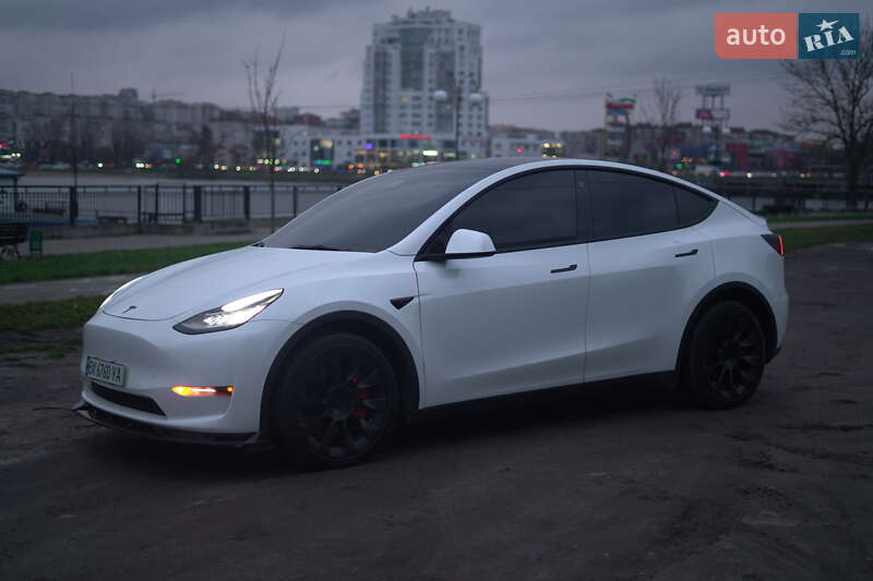 Внедорожник / Кроссовер Tesla Model Y 2021 в Хмельницком фото 18 Внедорожник / Кроссовер Tesla Model Y 2021 в Хмельницком
