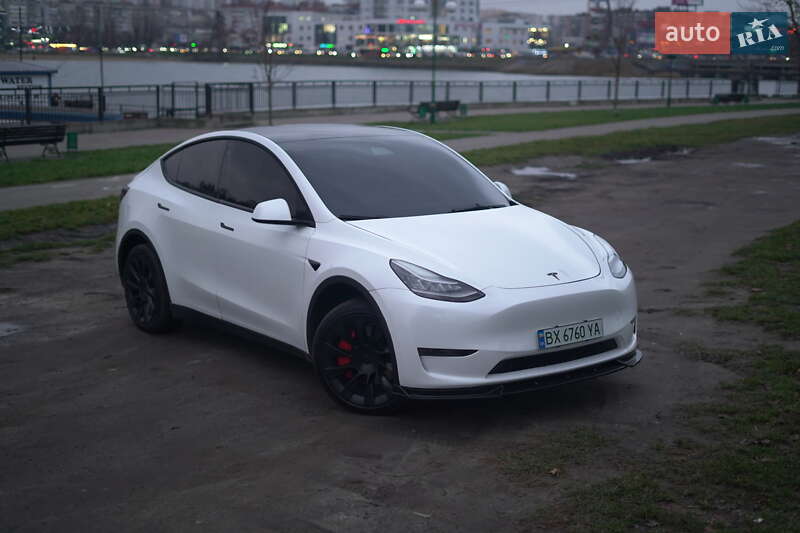 Внедорожник / Кроссовер Tesla Model Y 2021 в Хмельницком фото 43 Внедорожник / Кроссовер Tesla Model Y 2021 в Хмельницком