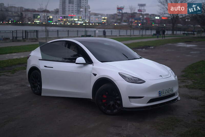 Внедорожник / Кроссовер Tesla Model Y 2021 в Хмельницком фото 47 Внедорожник / Кроссовер Tesla Model Y 2021 в Хмельницком