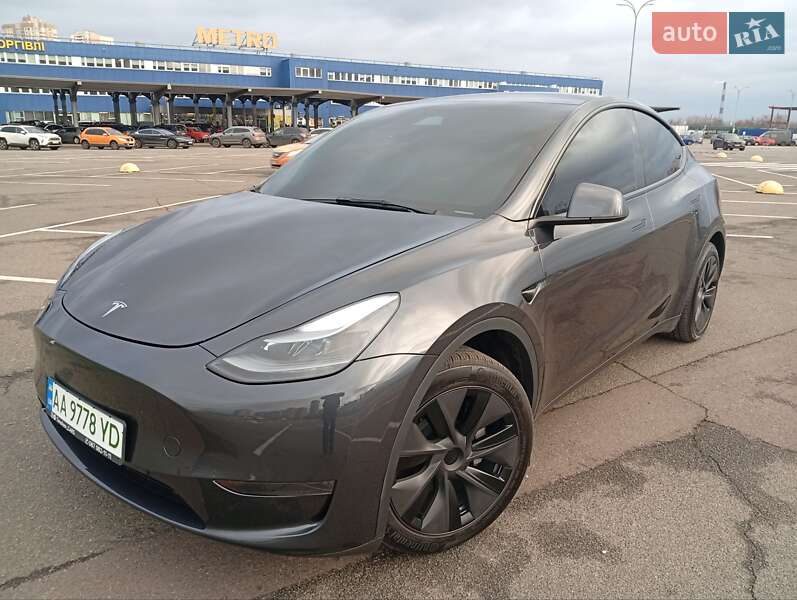 Внедорожник / Кроссовер Tesla Model Y 2025 в Киеве фото 18 Внедорожник / Кроссовер Tesla Model Y 2025 в Киеве