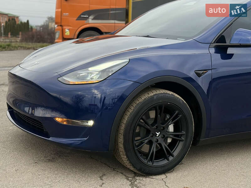 Внедорожник / Кроссовер Tesla Model Y 2023 в Виннице фото 2 Внедорожник / Кроссовер Tesla Model Y 2023 в Виннице