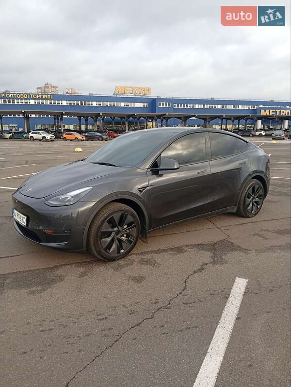 Внедорожник / Кроссовер Tesla Model Y 2025 в Киеве фото 34 Внедорожник / Кроссовер Tesla Model Y 2025 в Киеве