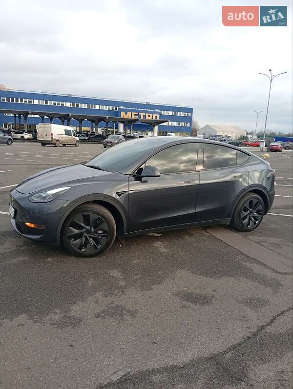 Внедорожник / Кроссовер Tesla Model Y 2025 в Киеве фото 29 Внедорожник / Кроссовер Tesla Model Y 2025 в Киеве