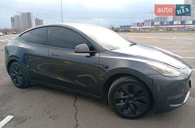 Позашляховик / Кросовер Tesla Model Y 2025 в Києві