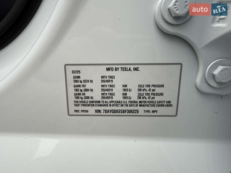 Внедорожник / Кроссовер Tesla Model Y 2025 в Львове