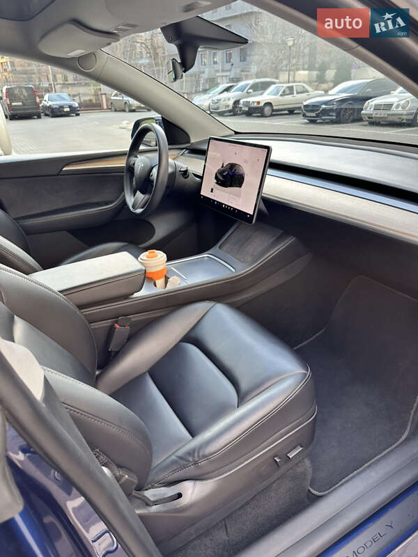 Внедорожник / Кроссовер Tesla Model Y 2022 в Одессе фото 3 Внедорожник / Кроссовер Tesla Model Y 2022 в Одессе