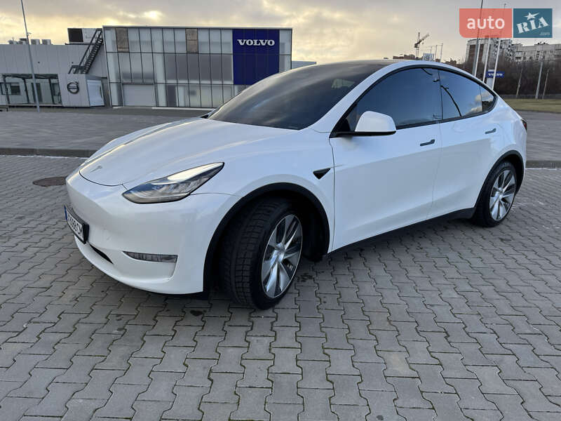 Внедорожник / Кроссовер Tesla Model Y 2021 в Харькове
