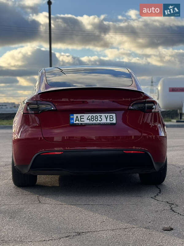 Внедорожник / Кроссовер Tesla Model Y 2023 в Днепре фото 8 Внедорожник / Кроссовер Tesla Model Y 2023 в Днепре