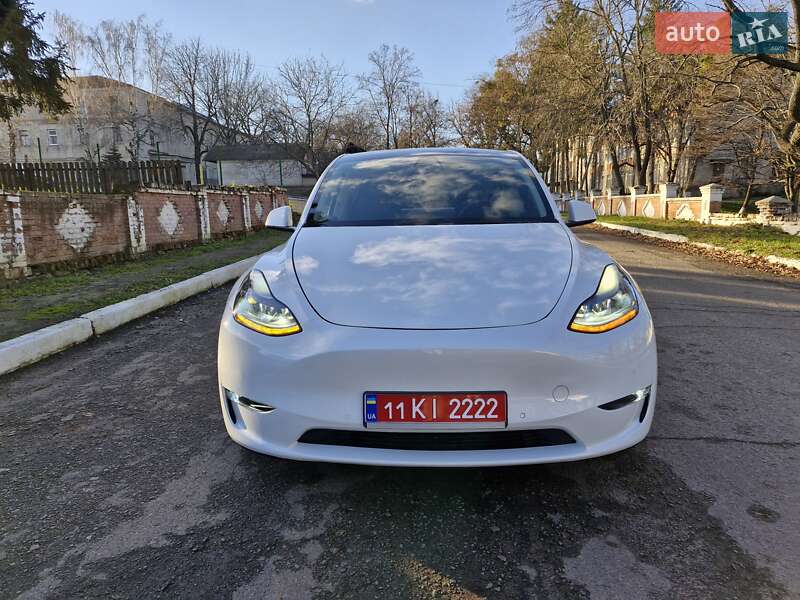 Внедорожник / Кроссовер Tesla Model Y 2022 в Тростянце