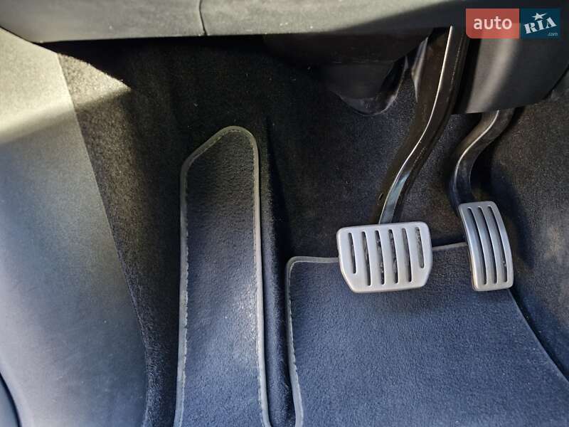 Внедорожник / Кроссовер Tesla Model Y 2022 в Тростянце