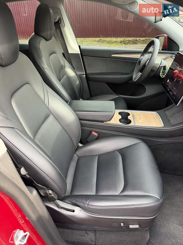 Внедорожник / Кроссовер Tesla Model Y 2022 в Ильинцах фото 11 Внедорожник / Кроссовер Tesla Model Y 2022 в Ильинцах