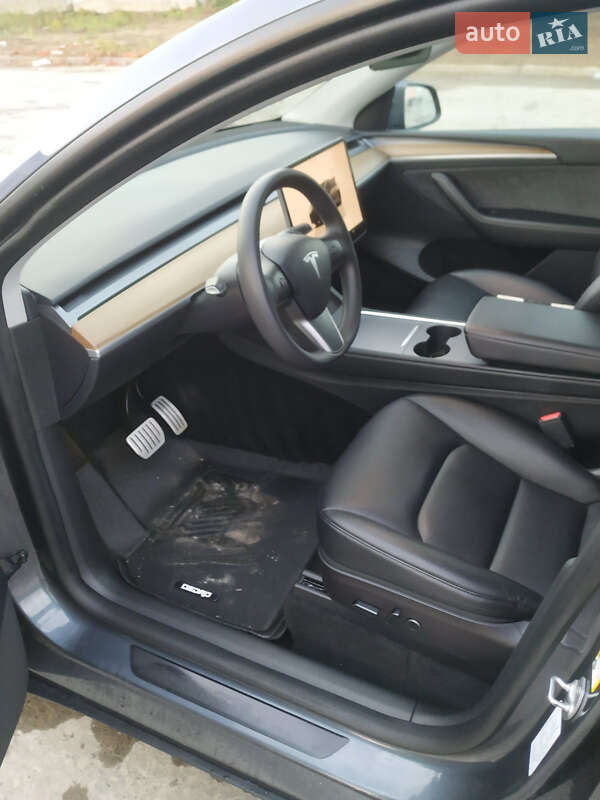 Внедорожник / Кроссовер Tesla Model Y 2022 в Львове фото 7 Внедорожник / Кроссовер Tesla Model Y 2022 в Львове