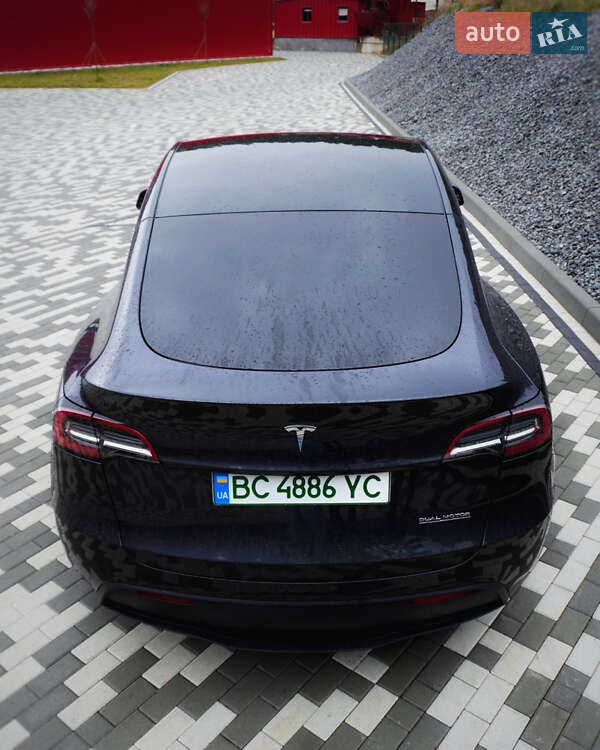 Внедорожник / Кроссовер Tesla Model Y 2024 в Львове