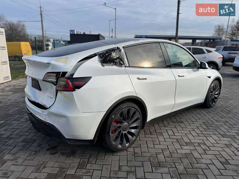 Внедорожник / Кроссовер Tesla Model Y 2020 в Луцке