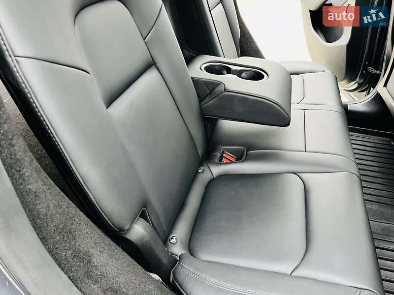 Внедорожник / Кроссовер Tesla Model Y 2022 в Киеве фото 13 Внедорожник / Кроссовер Tesla Model Y 2022 в Киеве