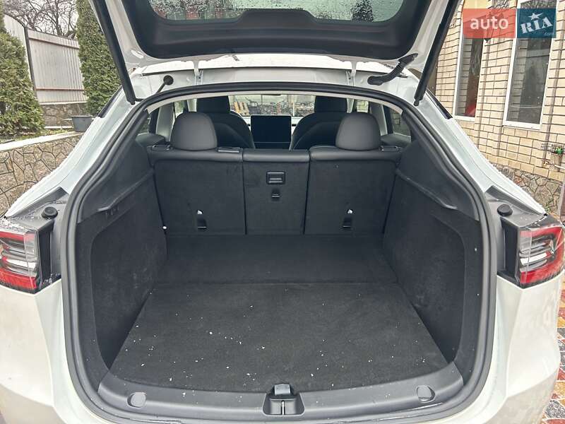 Внедорожник / Кроссовер Tesla Model Y 2022 в Полтаве фото 32 Внедорожник / Кроссовер Tesla Model Y 2022 в Полтаве