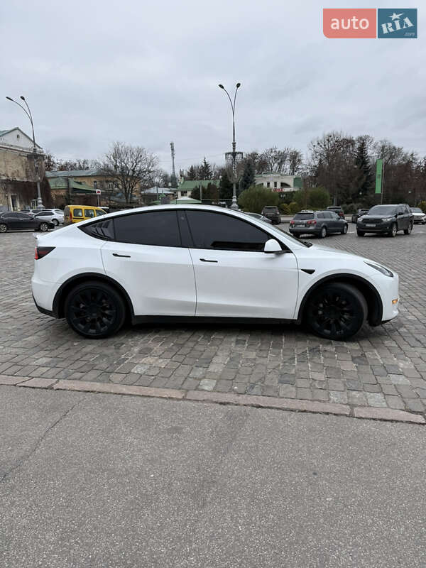 Внедорожник / Кроссовер Tesla Model Y 2021 в Харькове