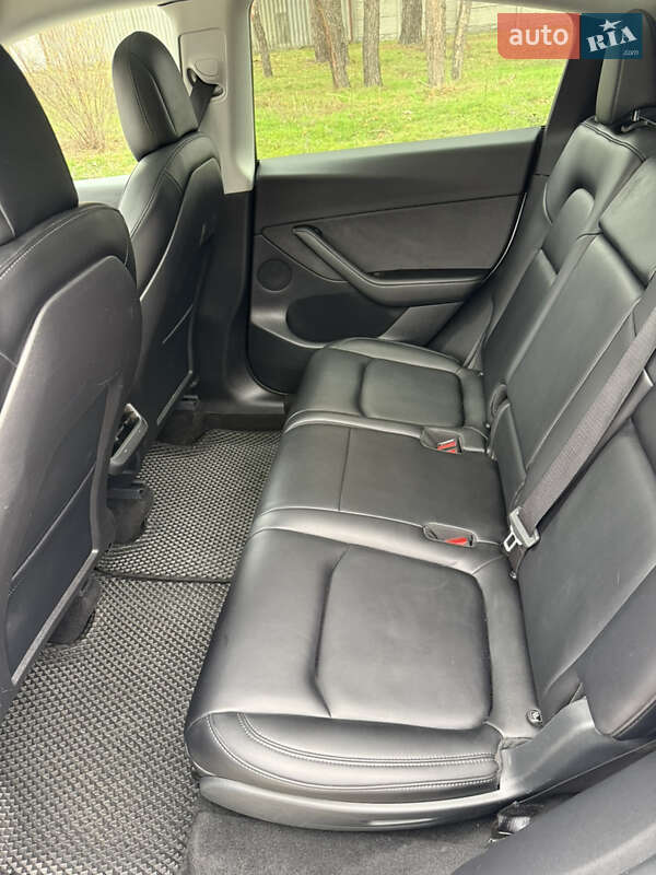 Внедорожник / Кроссовер Tesla Model Y 2021 в Харькове