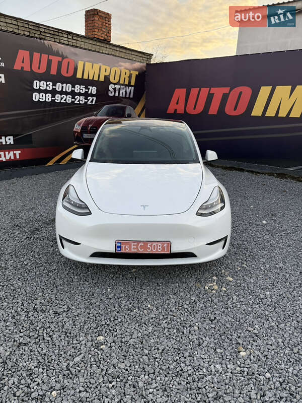 Внедорожник / Кроссовер Tesla Model Y 2020 в Стрые