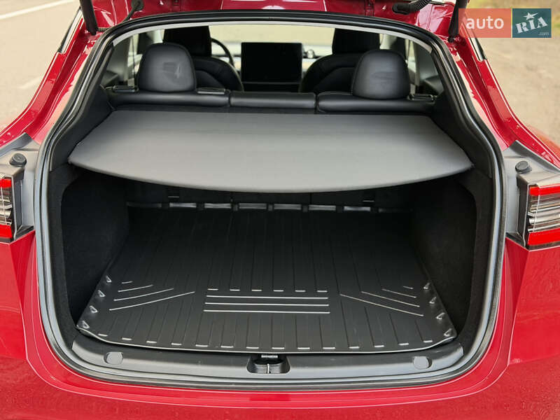 Внедорожник / Кроссовер Tesla Model Y 2022 в Львове фото 36 Внедорожник / Кроссовер Tesla Model Y 2022 в Львове