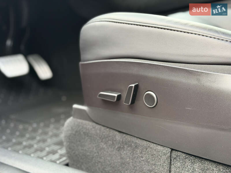 Внедорожник / Кроссовер Tesla Model Y 2022 в Львове фото 40 Внедорожник / Кроссовер Tesla Model Y 2022 в Львове