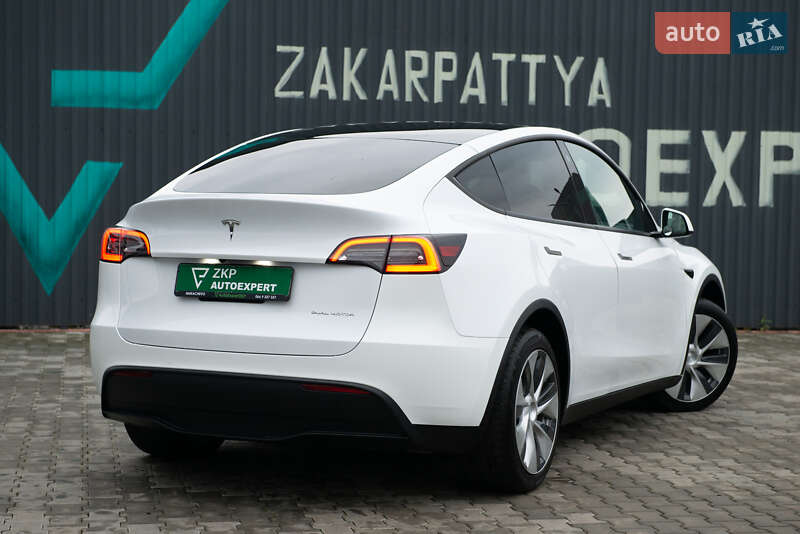 Внедорожник / Кроссовер Tesla Model Y 2021 в Мукачево