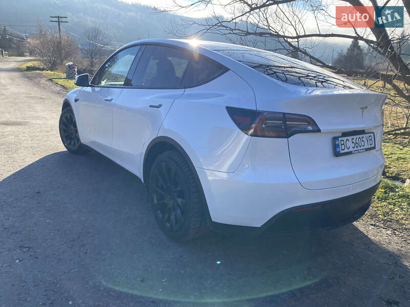 Внедорожник / Кроссовер Tesla Model Y 2022 в Стрые