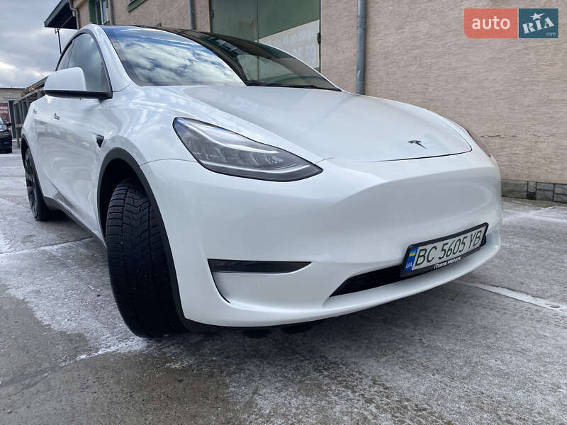 Внедорожник / Кроссовер Tesla Model Y 2022 в Стрые