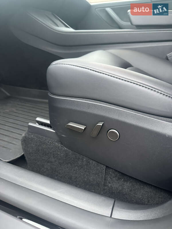 Внедорожник / Кроссовер Tesla Model Y 2024 в Днепре фото 55 Внедорожник / Кроссовер Tesla Model Y 2024 в Днепре