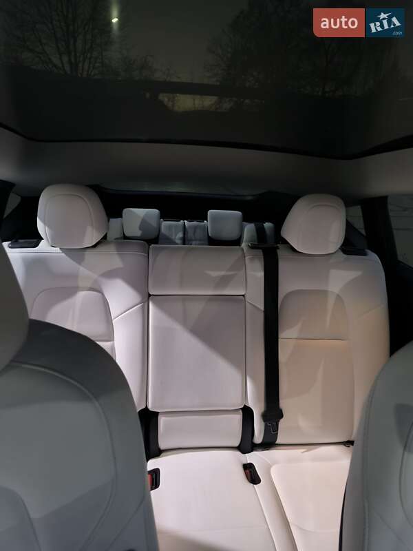 Внедорожник / Кроссовер Tesla Model Y 2023 в Львове фото 26 Внедорожник / Кроссовер Tesla Model Y 2023 в Львове