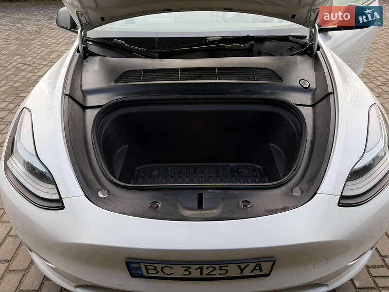 Внедорожник / Кроссовер Tesla Model Y 2022 в Самборе