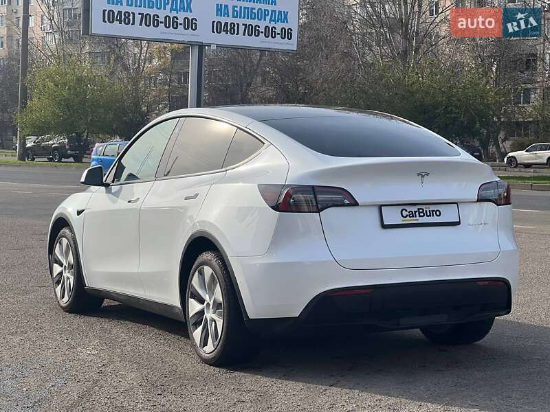 Внедорожник / Кроссовер Tesla Model Y 2022 в Одессе
