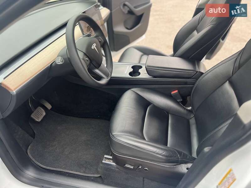 Внедорожник / Кроссовер Tesla Model Y 2022 в Одессе