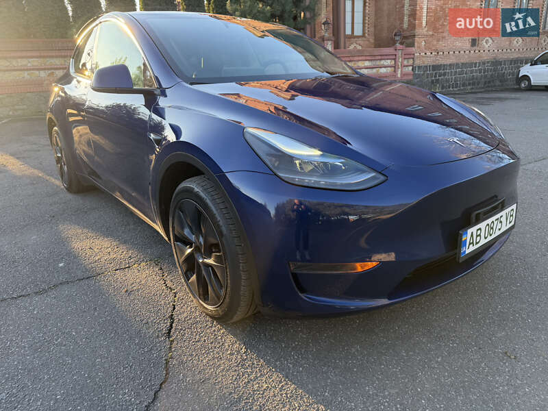 Внедорожник / Кроссовер Tesla Model Y 2024 в Виннице