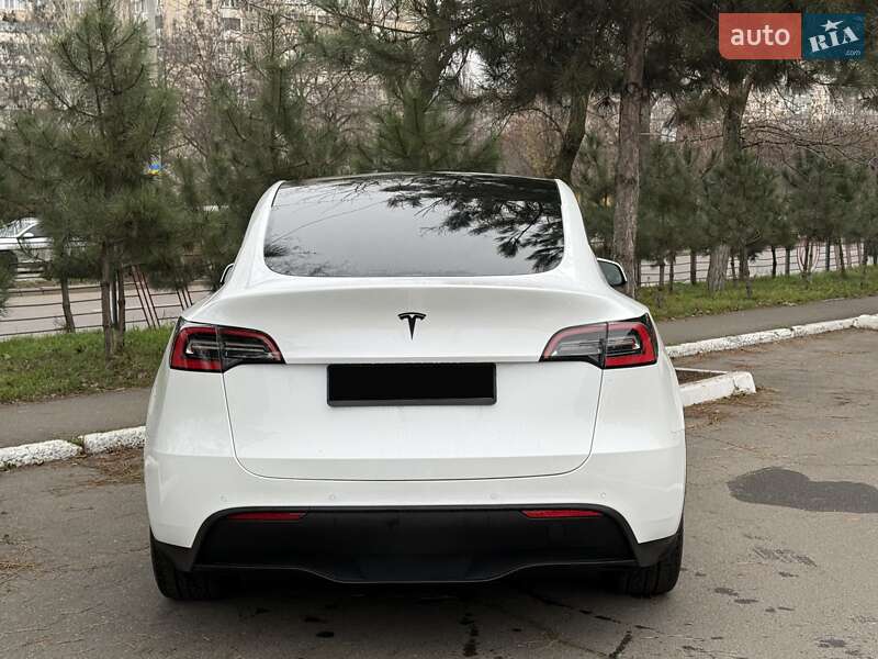 Внедорожник / Кроссовер Tesla Model Y 2020 в Одессе
