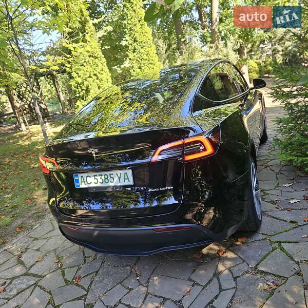 Внедорожник / Кроссовер Tesla Model Y 2022 в Луцке