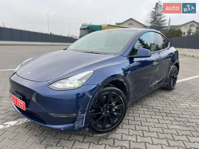 Внедорожник / Кроссовер Tesla Model Y 2023 в Луцке