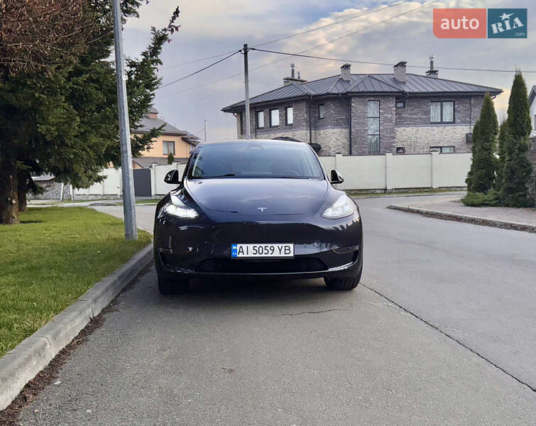 Внедорожник / Кроссовер Tesla Model Y 2024 в Киеве фото 2 Внедорожник / Кроссовер Tesla Model Y 2024 в Киеве