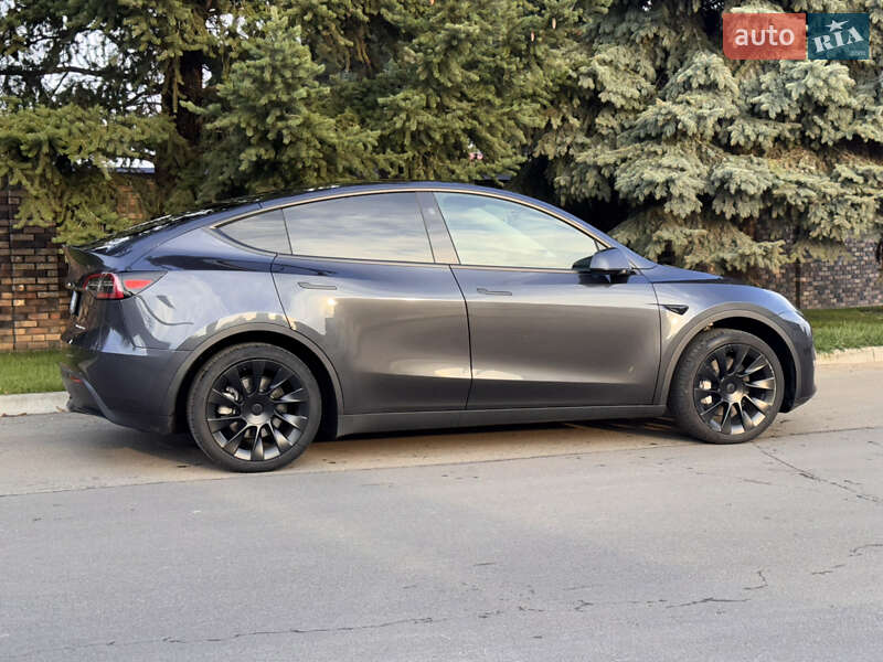 Внедорожник / Кроссовер Tesla Model Y 2024 в Киеве фото 23 Внедорожник / Кроссовер Tesla Model Y 2024 в Киеве