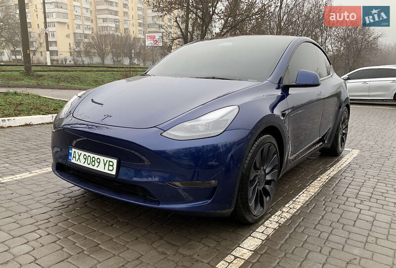 Внедорожник / Кроссовер Tesla Model Y 2021 в Харькове