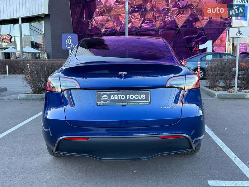 Внедорожник / Кроссовер Tesla Model Y 2023 в Киеве