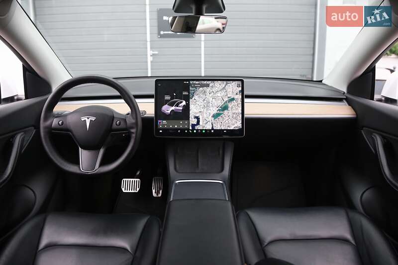 Позашляховик / Кросовер Tesla Model Y 2021 в Києві