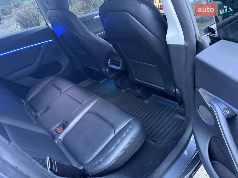 Внедорожник / Кроссовер Tesla Model Y 2023 в Днепре фото 9 Внедорожник / Кроссовер Tesla Model Y 2023 в Днепре